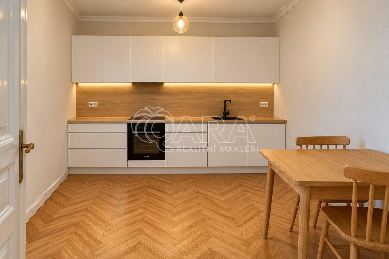 Byt 3+1 · 108 m² · Praha - 2