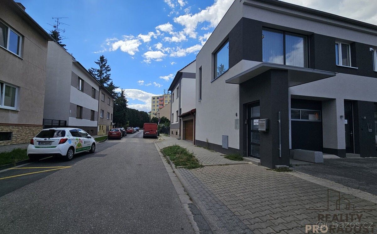 Ostatní, Hodonín, 695 01 - 1