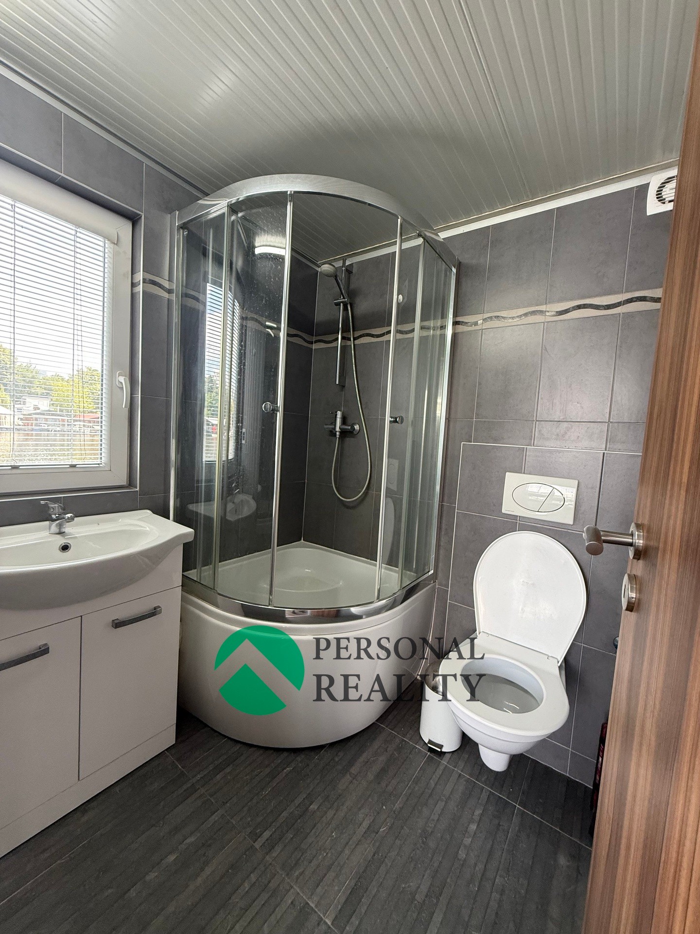 Prodej ostatní - Praha Smíchov, 30 m² - 5