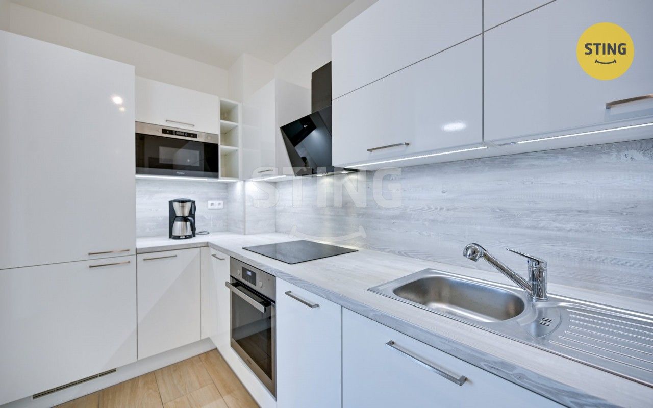 Byt 2+kk · 56 m² · Třída Jiřího Pelikána, Olomouc - 3