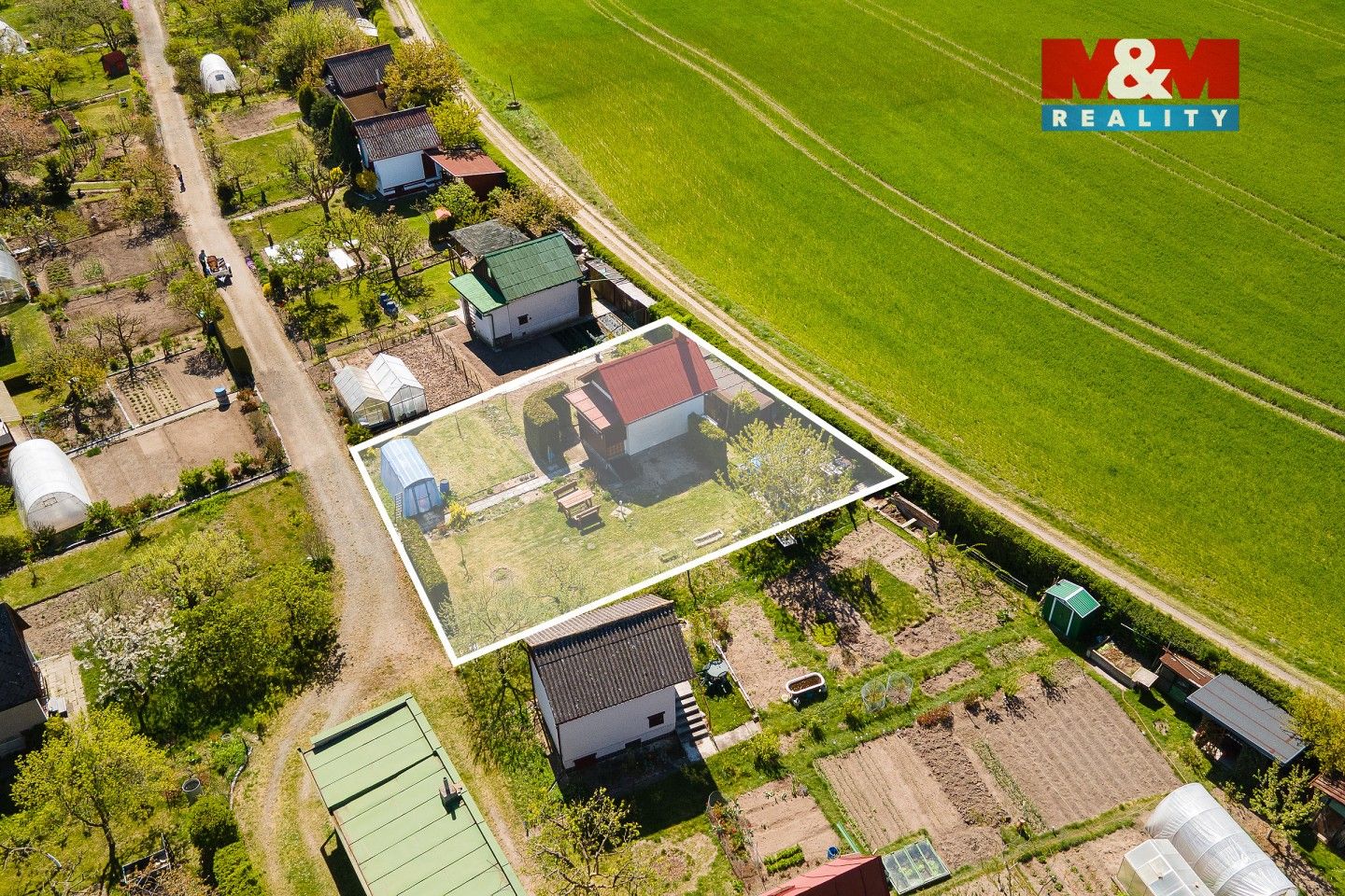 Chaty, Slatina, Hradec Králové, 385 m² - 2