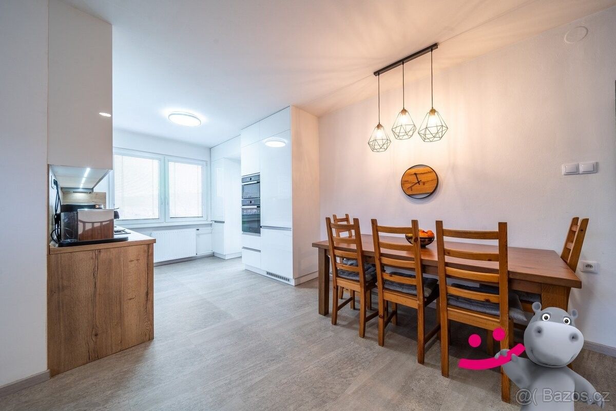 Prodej rodinný dům - Odry, 742 35