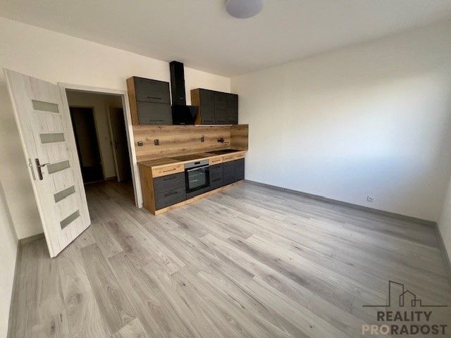 Byty, Hodonín, 695 01 - 1