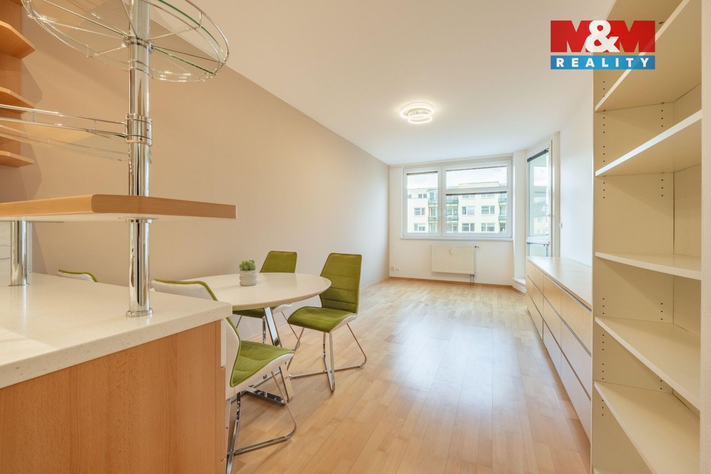 Pronájem byt 2+kk - Voskovcova, Praha, 48 m²