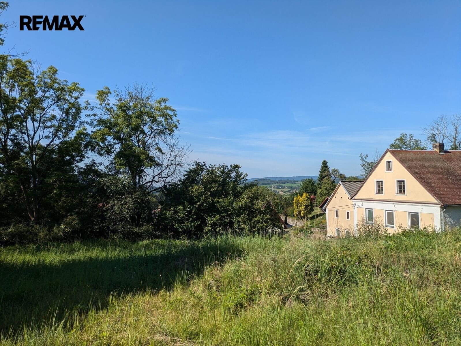Pozemek pro bydlení, 823 m²