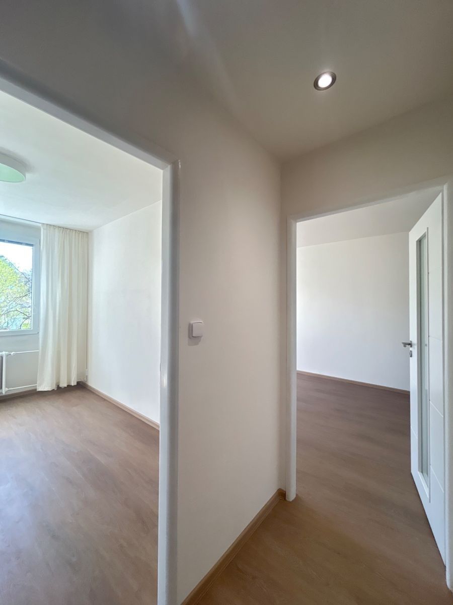 Pronájem byt 2+kk - Teplická, Praha - Střížkov, 40 m² - 5