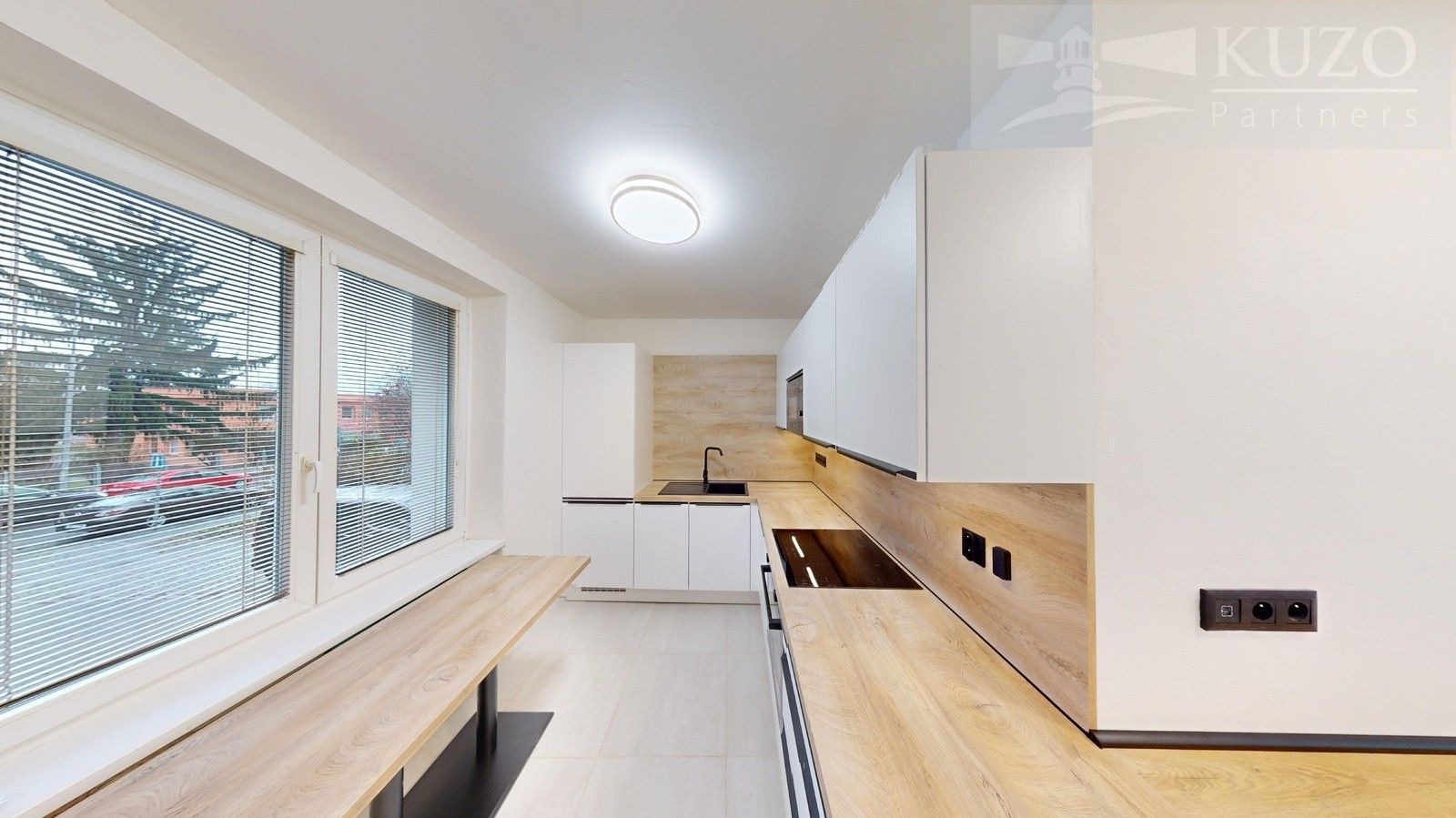 Pronájem byt 2+1 - Vrútecká, Praha, 53 m²