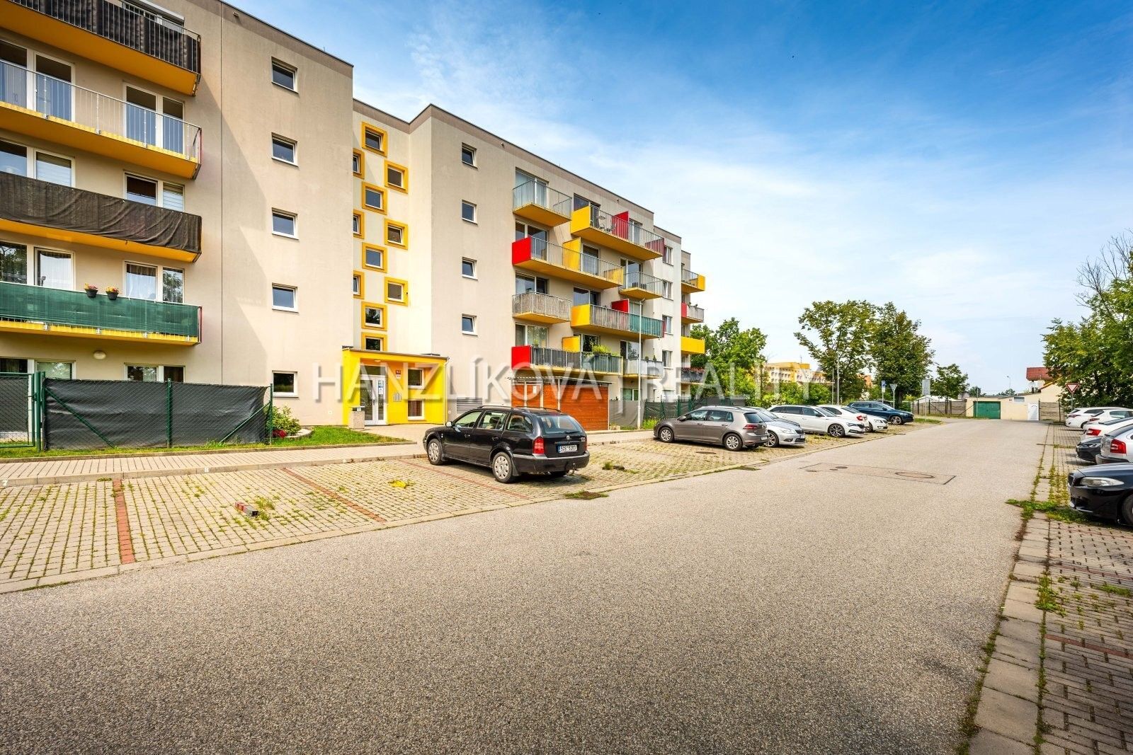 Ostatní, Husova tř., České Budějovice, 13 m²