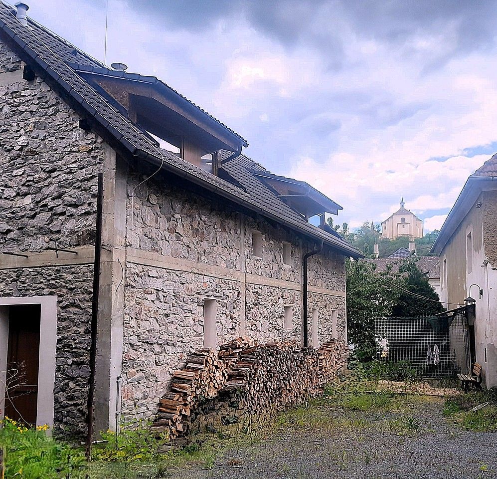 Prodej rodinný dům - Stradonická, Nižbor, okres Beroun, 290 m² - 5