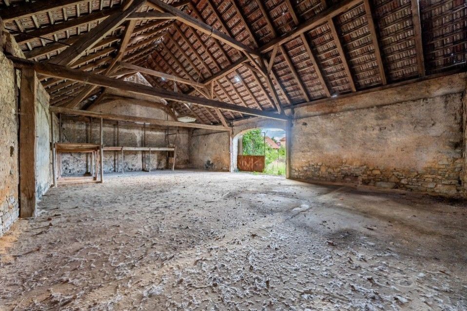 Prodej komerční - Kuchař, Vysoký Újezd, 3 061 m² - 5