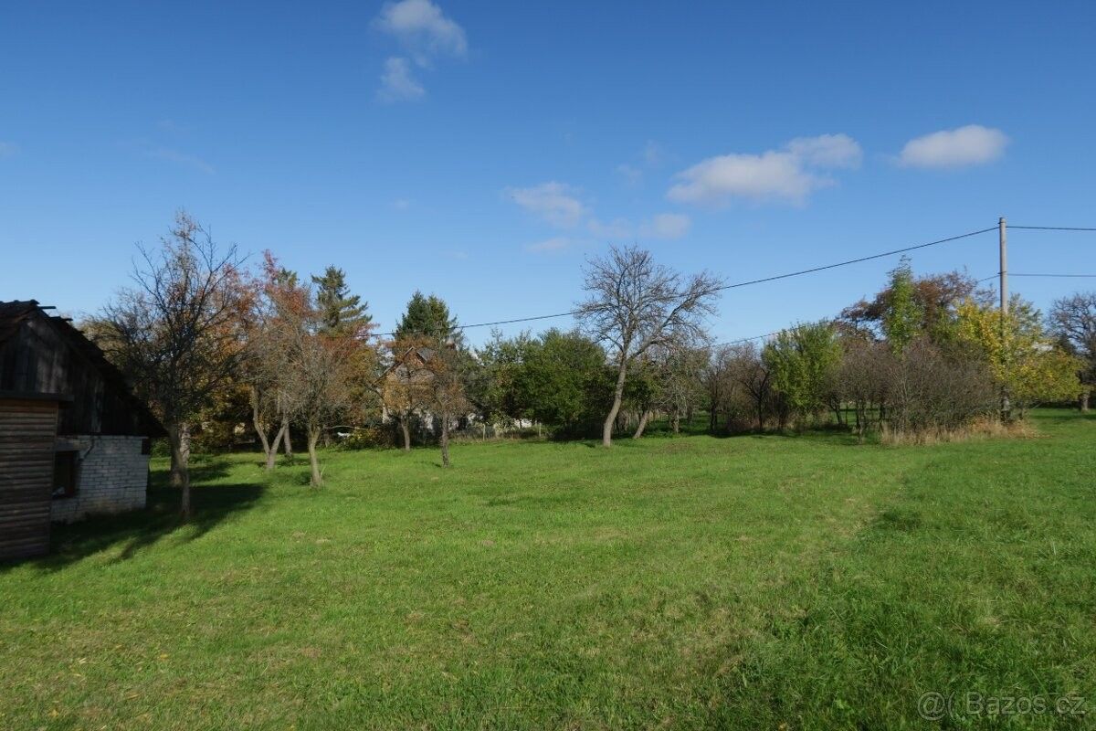 Prodej pozemek pro bydlení - Bílovice u Uherského Hradiště, 687 12