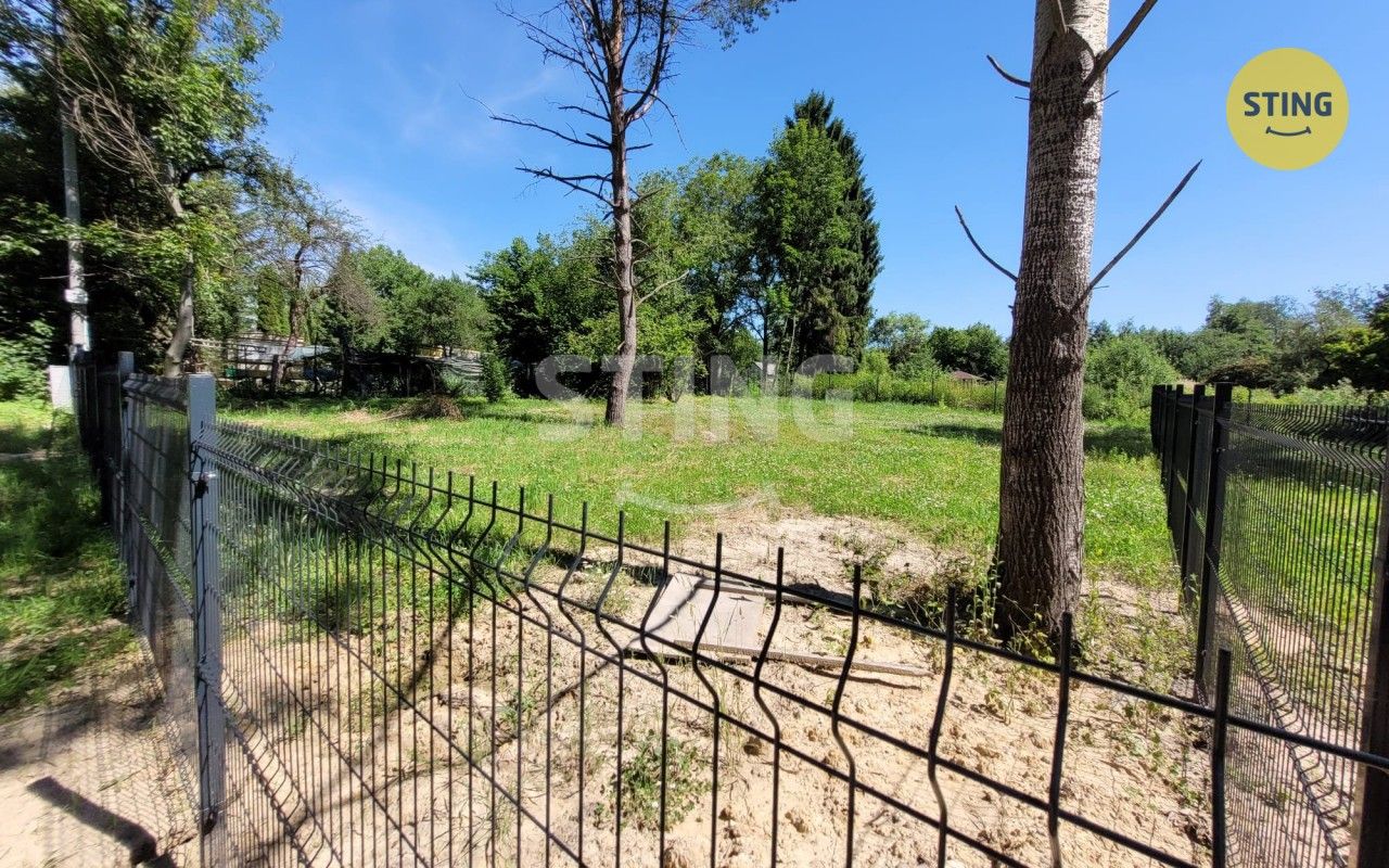 Zahrada · 533 m² · Orlová - 4