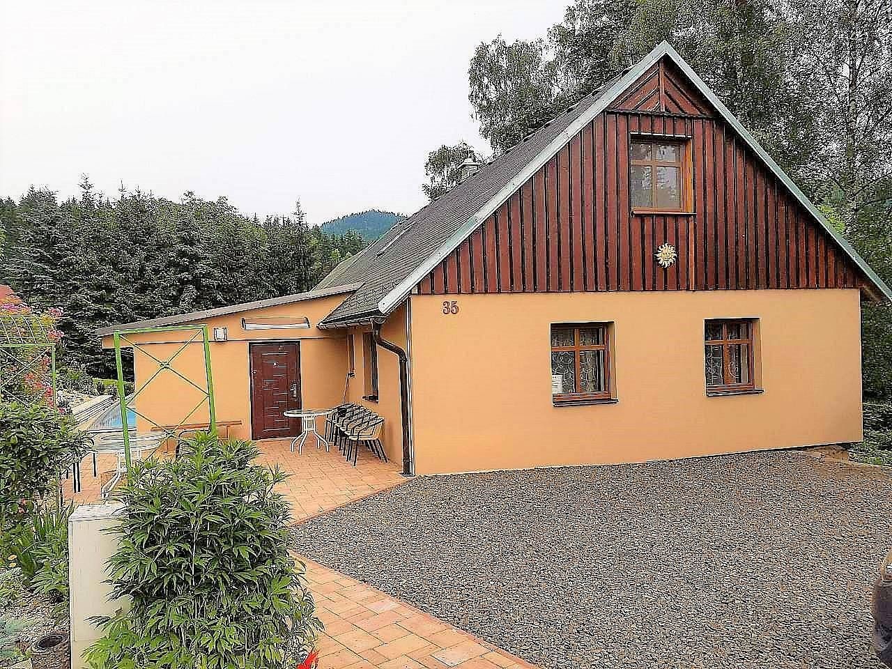 Chaty, Heřmánkovice - Janovičky u Broumova, Královéhradecký kraj - 1