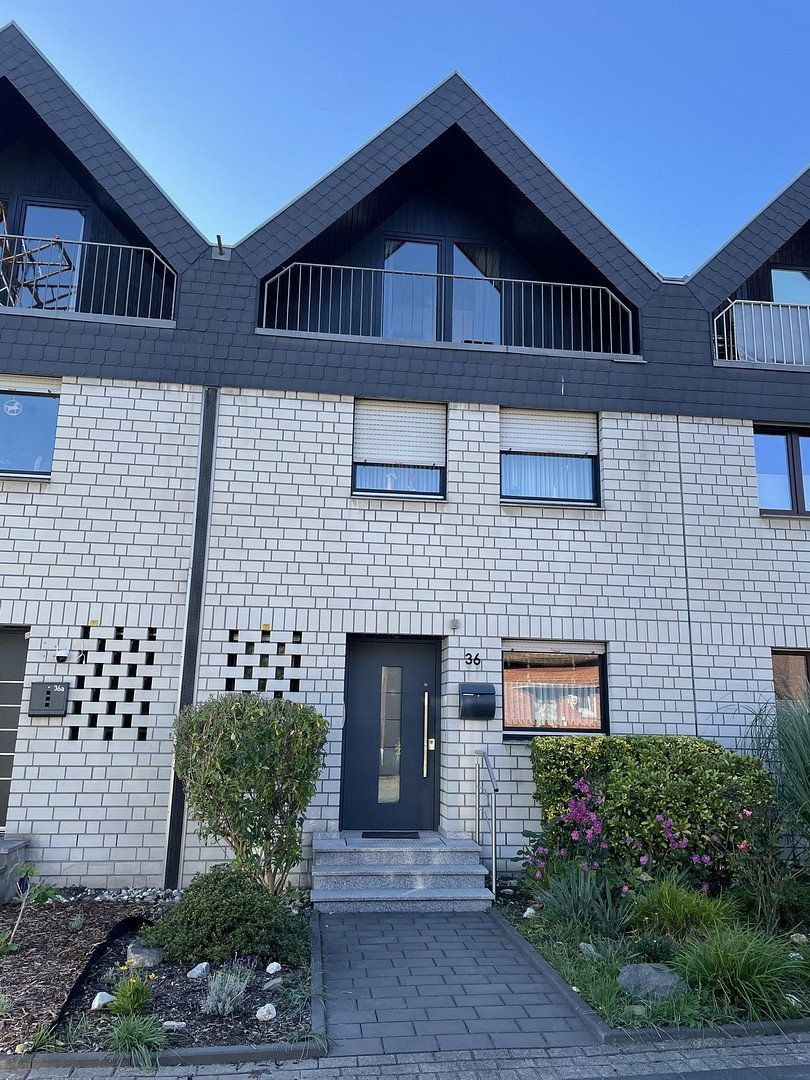 Rodinné domy, Oberhausen Sterkrade Nordrhein-Westfalen 46149, 146 m² - 1
