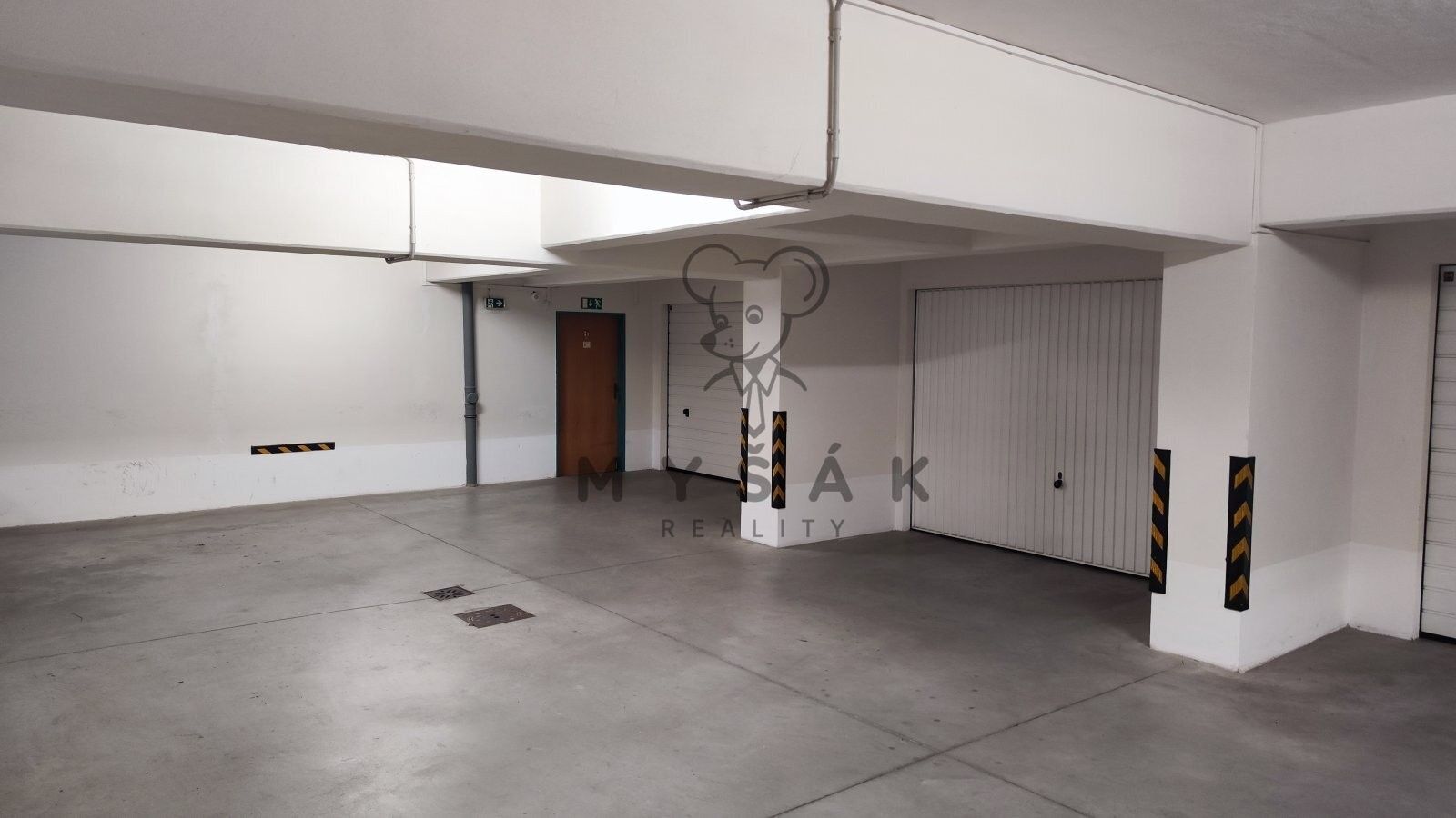 Garáže, U Trojice 2661, České Budějovice 3, 20 m² - 1