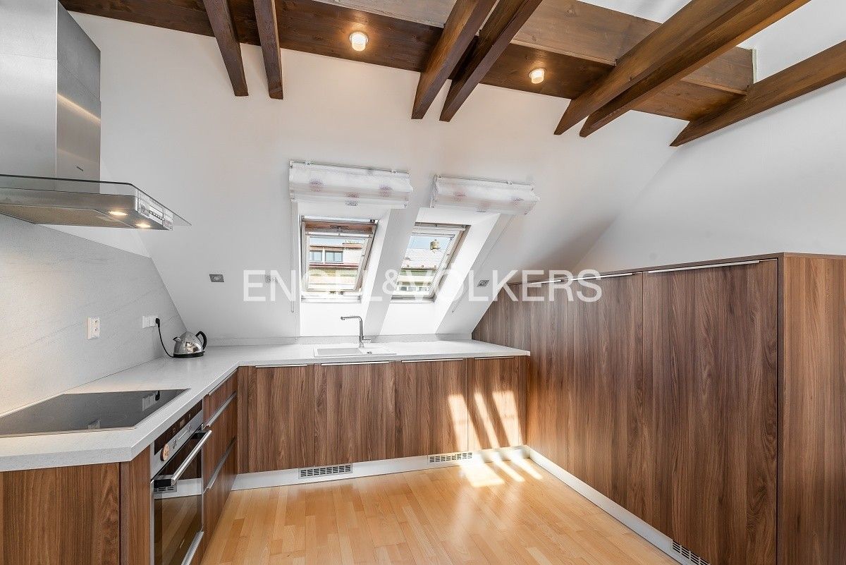 3+kk, Na dolnici, Praha, 86 m² - 2