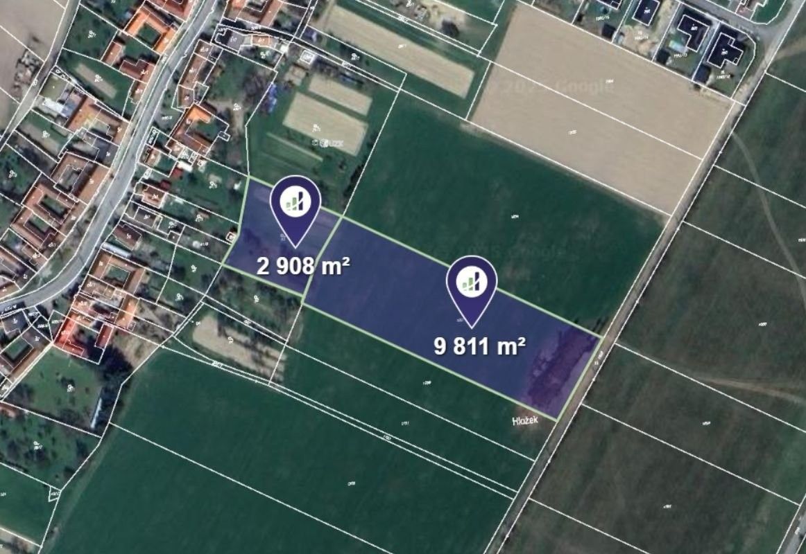 Zemědělský pozemek, 1 596 m²