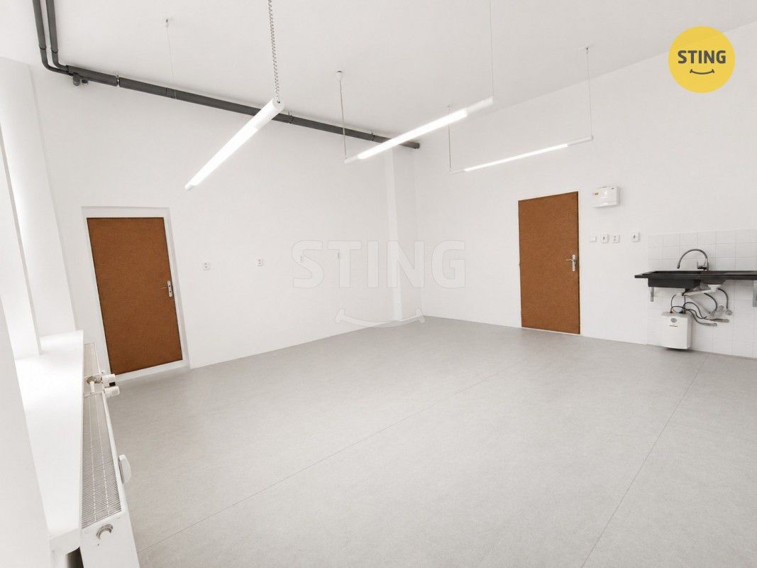 Kanceláře, Doubrava, 41 m² - 2