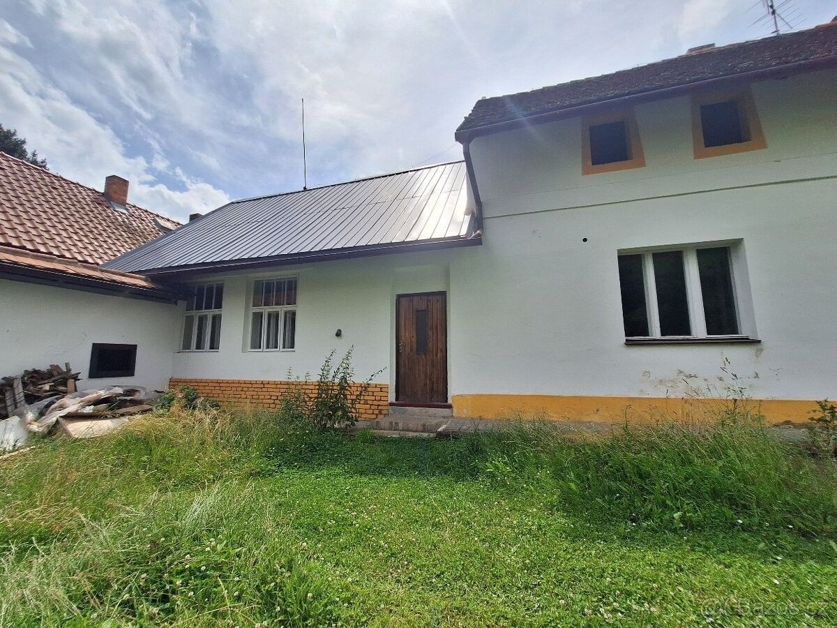 Pronájem rodinný dům - Hořesedly, 270 04