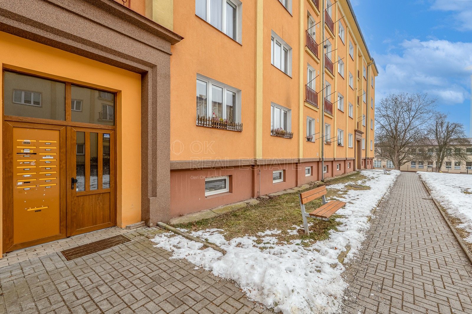 Prodej byt 2+1 - Lidická, Ostrov, 55 m²