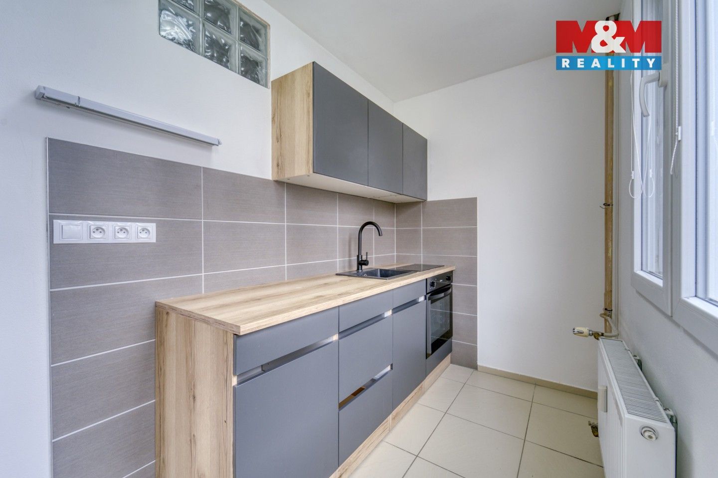 Byt 4+1 · 64 m² · Lesná - 4
