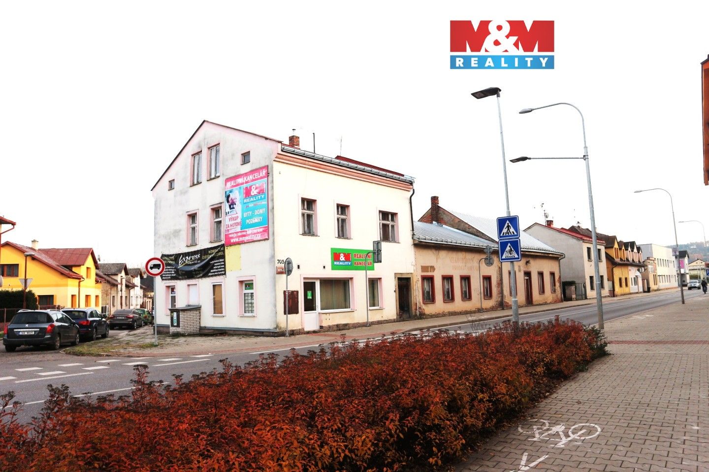 Obchodní prostory, 453 m²