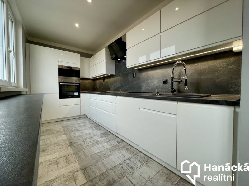 3+1, Hranice, 71 m²