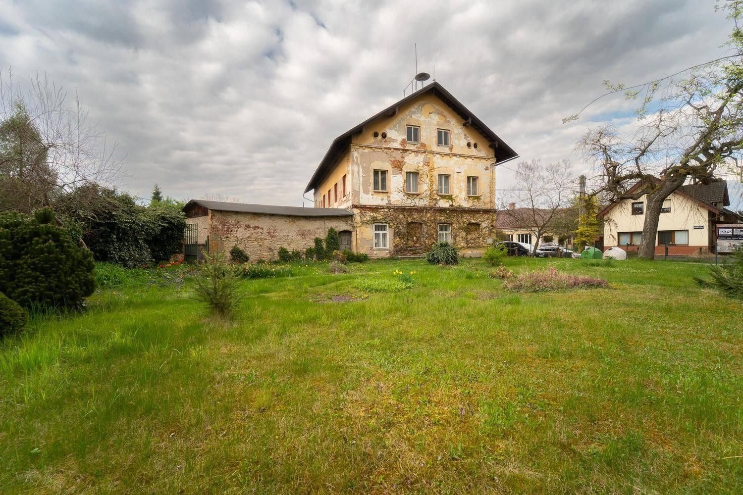 Prodej restaurace - Vlastimila Moravce, Nové Město nad Metují, 1 319 m² - 2