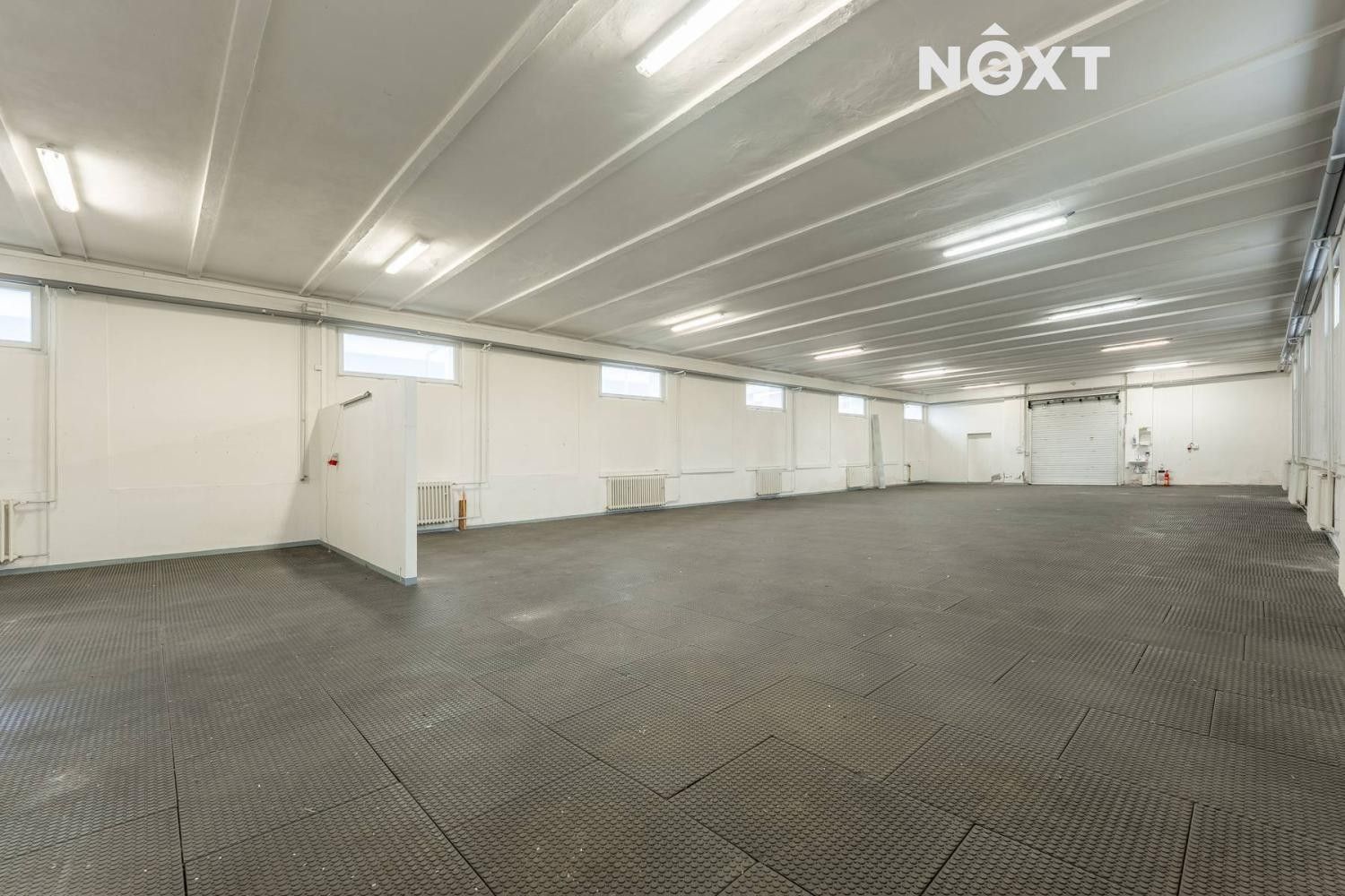 Pronájem sklad - Vestec, 447 m²