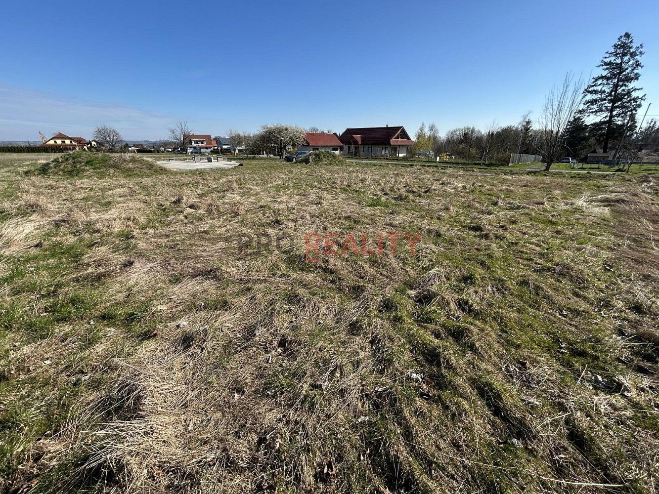 Pozemek pro bydlení, 3 705 m²