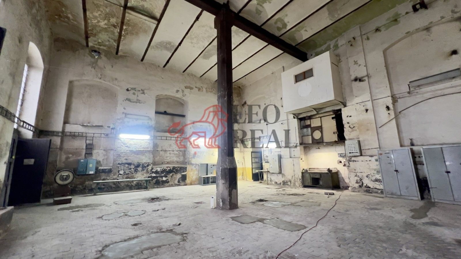 Pronájem sklad - Drážďanská, Ústí nad Labem, 150 m²