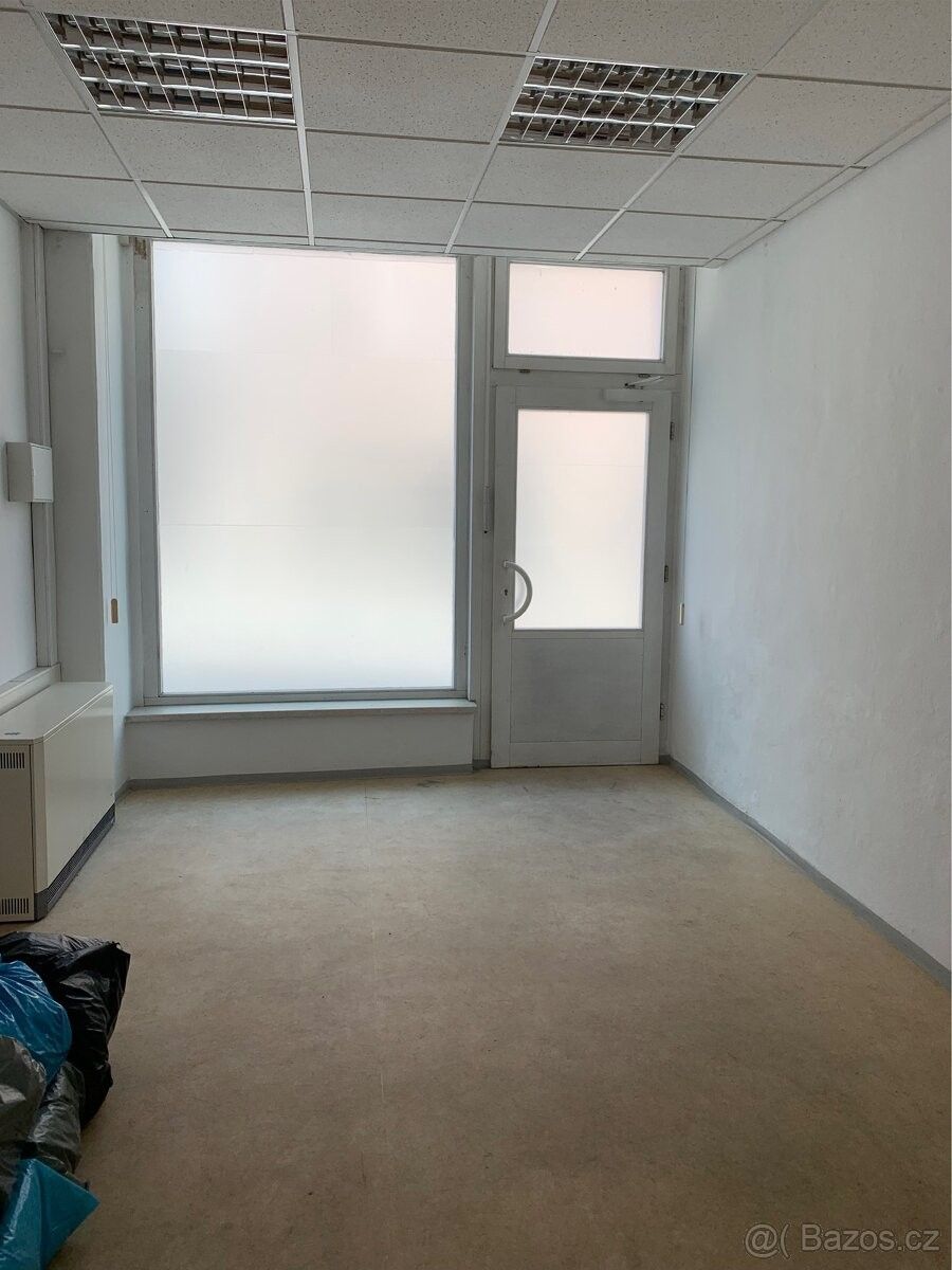Obchodní prostory · Liberec, 460 01 - 3