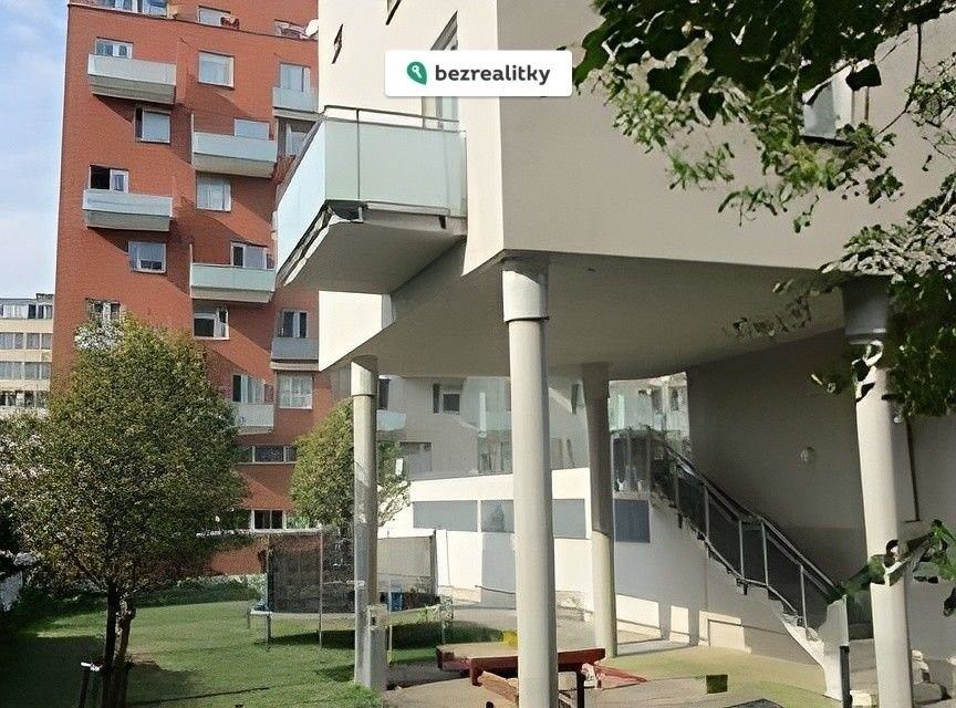 Prodej byt 1+kk - Novodvorská, Praha, 36 m²