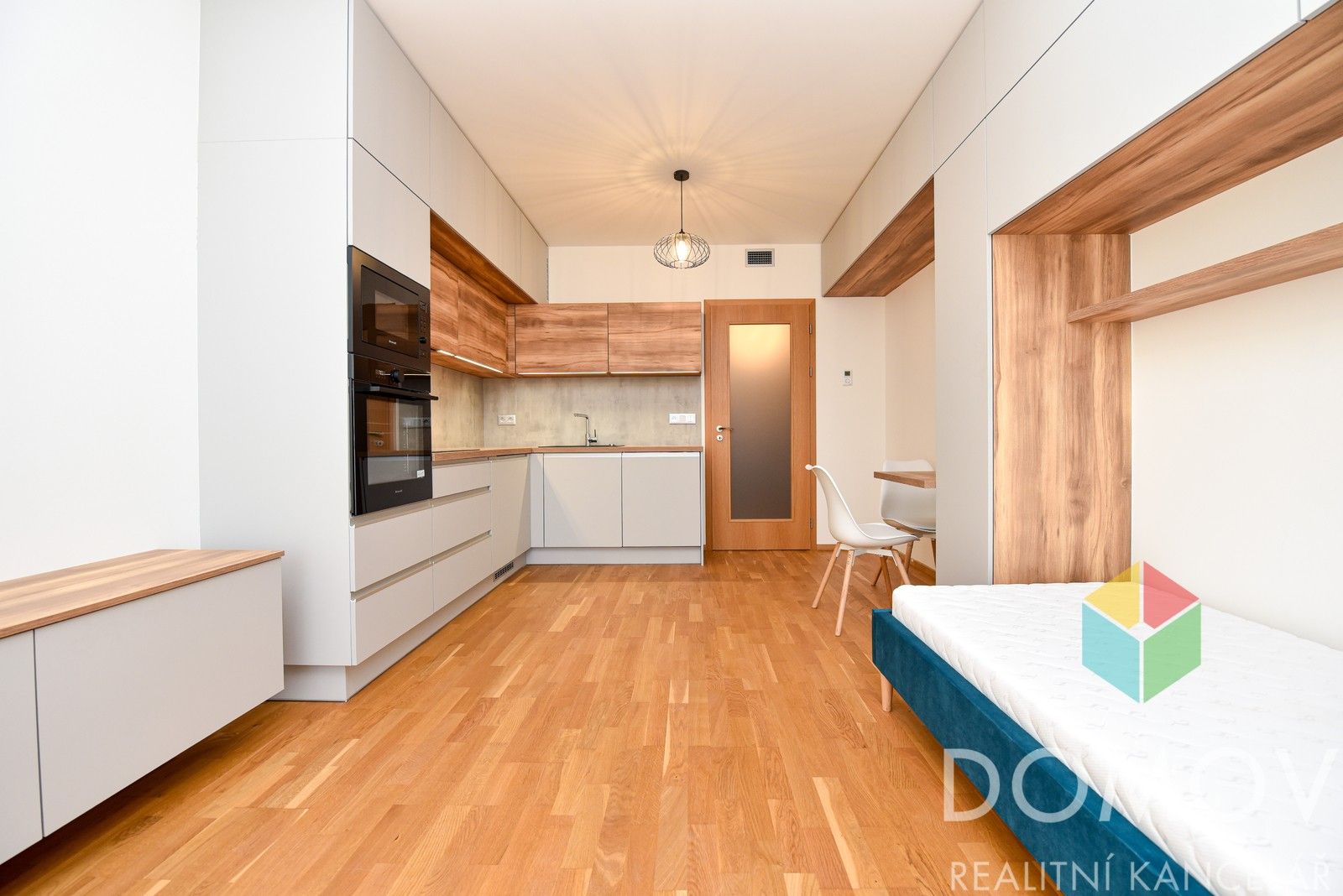 1+kk, Smržových, Praha, 33 m²