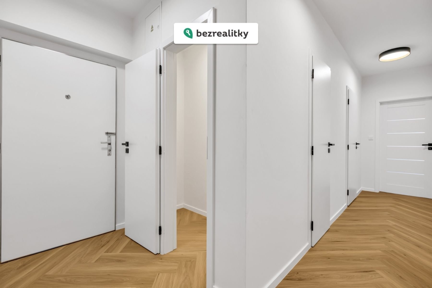 Prodej byt 2+kk - Zlonická 703, Praha Letňany, 65 m² - 5