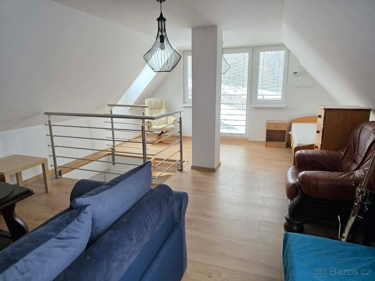 Prodej chata - Starý Hrozenkov, 687 74