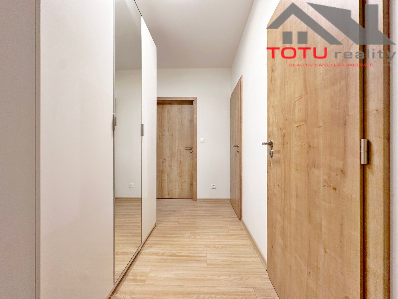 Pronájem byt 2+kk - Josefa Šímy, Jaroměř Pražské Předměstí, 58 m² - 5