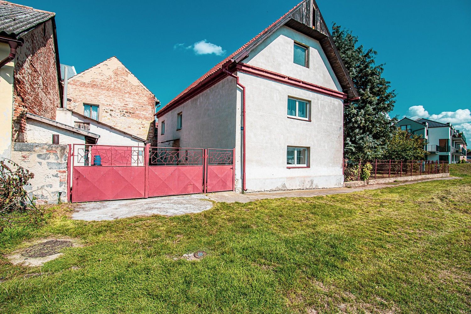 Rodinný dům, 280 m²
