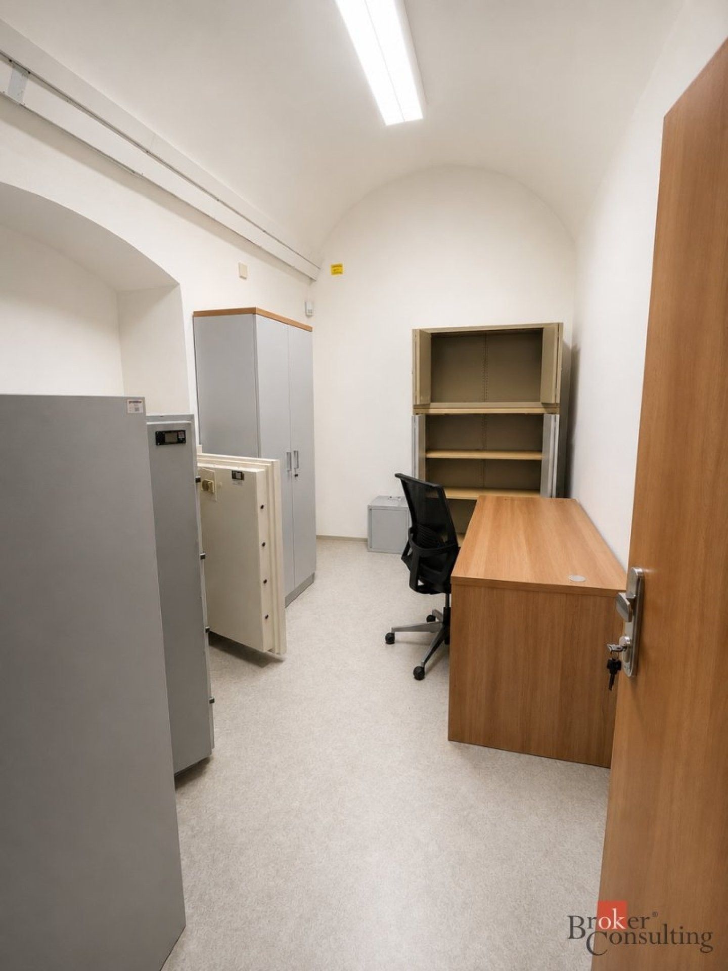 Kanceláře, Masarykovo náměstí, Rokycany, 180 m² - 2