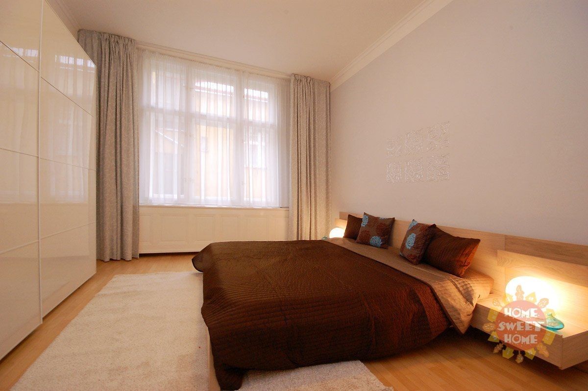 Pronájem byt 3+1 - Bílkova, Praha, 92 m²