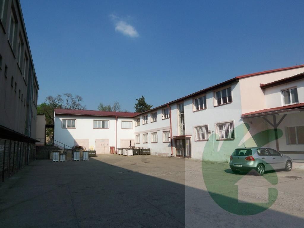 Pronájem kancelář - Pražská, Mělník, 15 m²