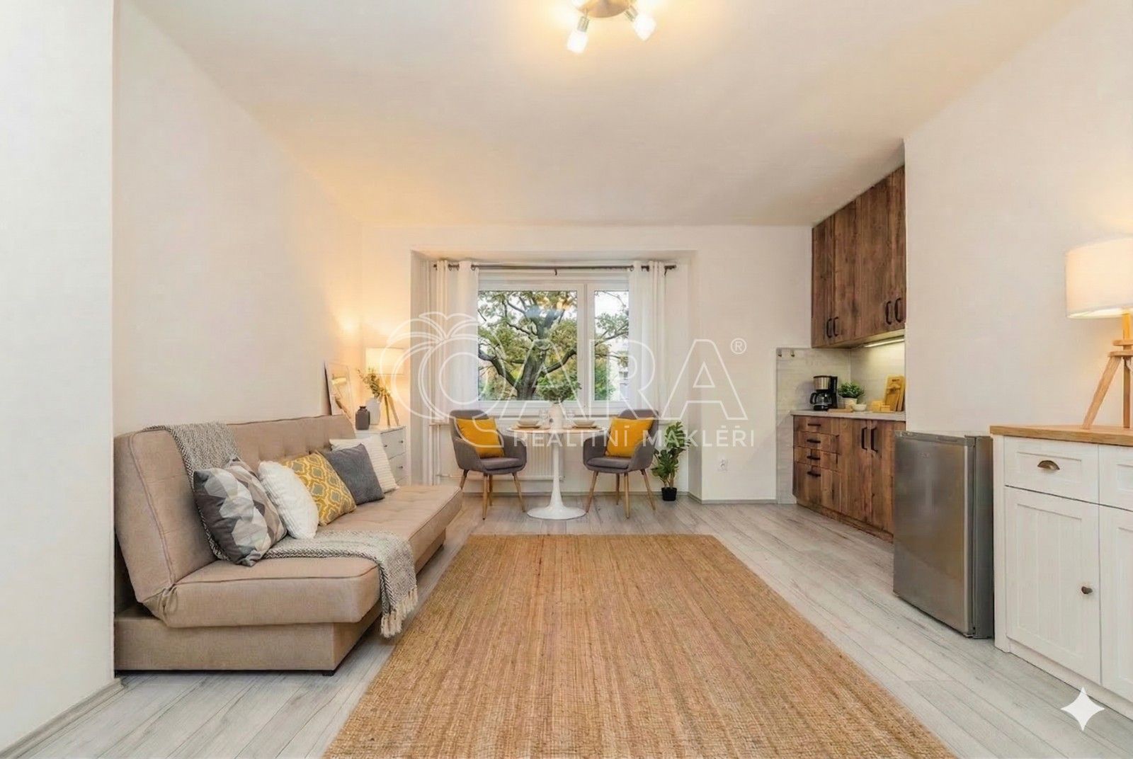 1+kk, nám. Mládežníků 678, Kralupy nad Vltavou, 26 m²