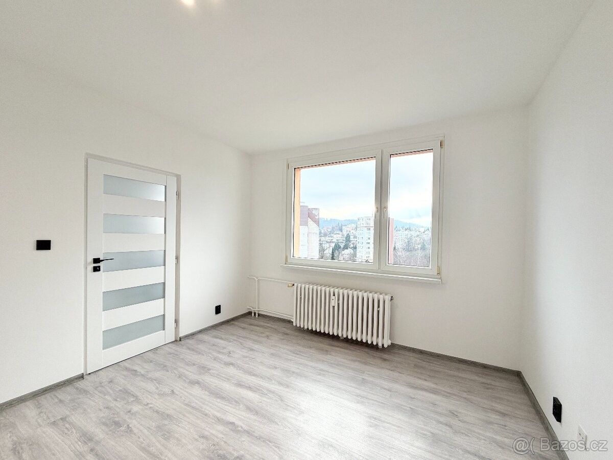 Pronájem byt - Jablonec nad Nisou, 466 01