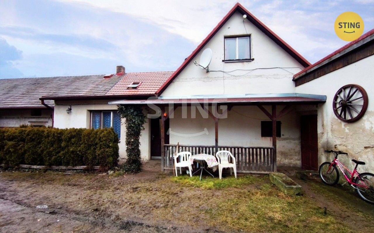 Prodej rodinný dům - Lísky, Koberovice, 224 m²