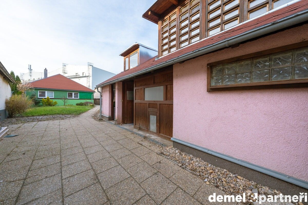 Rodinné domy, Dašice v Čechách, 533 03