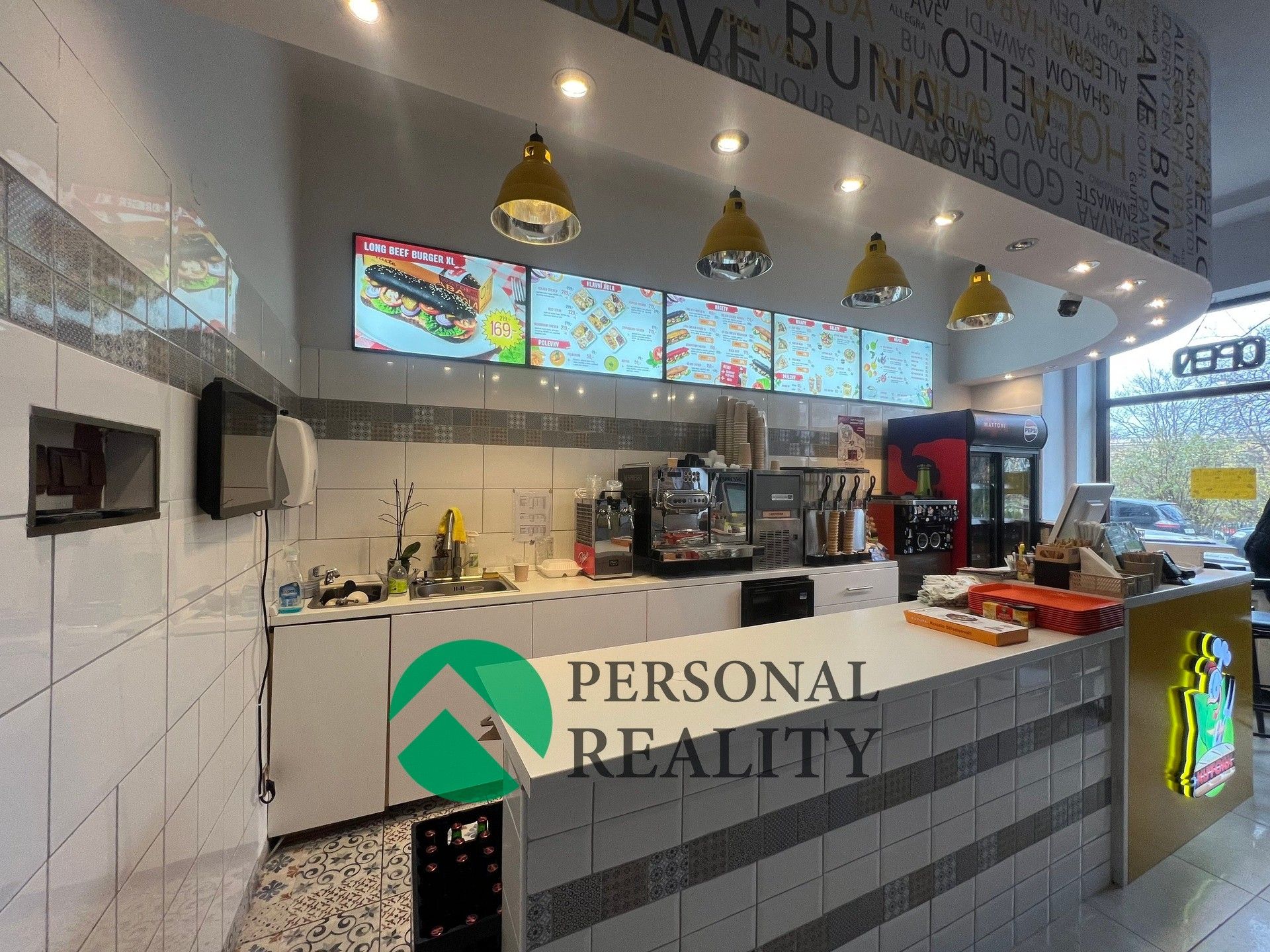 Pronájem restaurace - náměstí Generála Kutlvašra, Praha, 300 m²