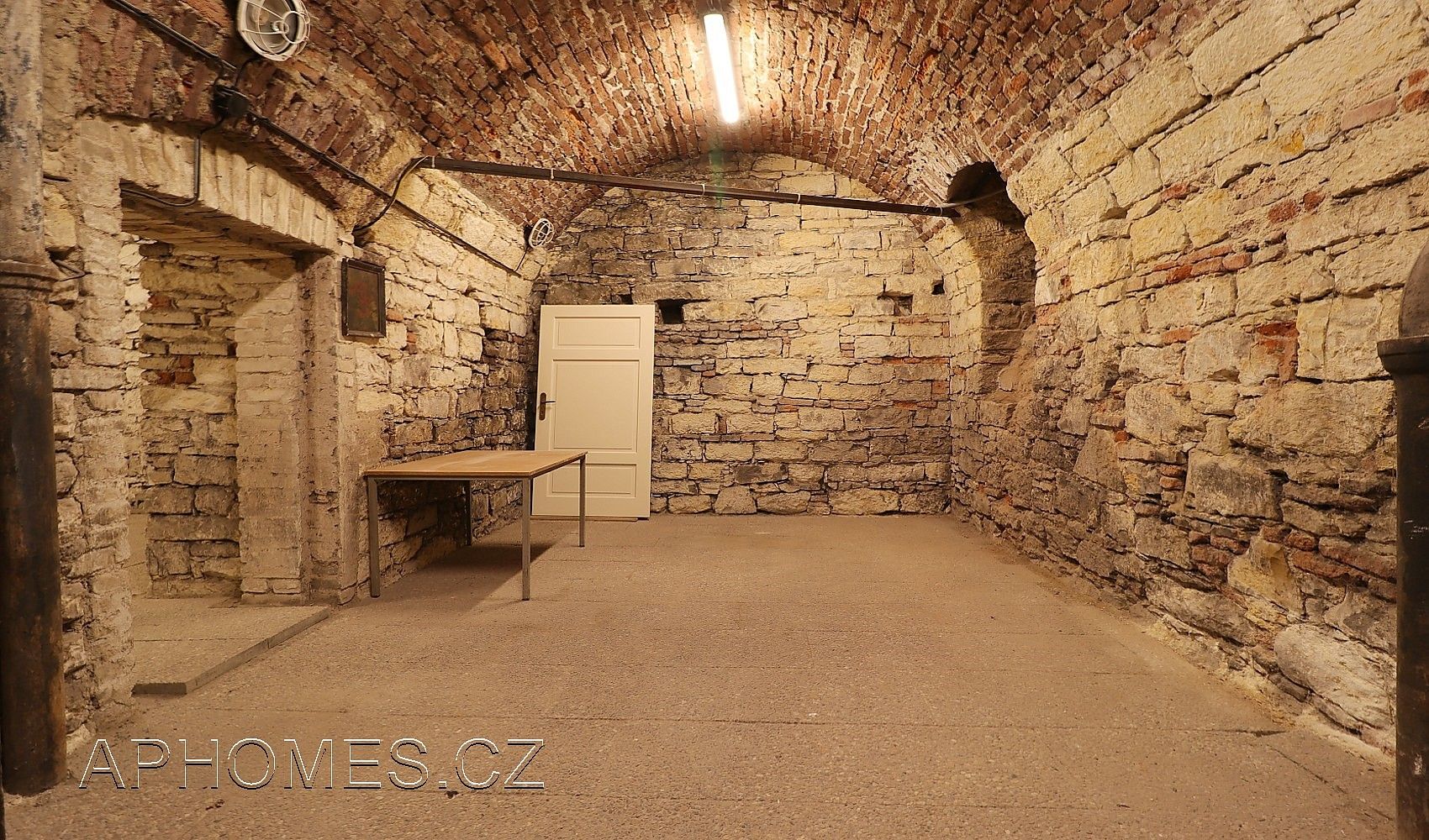 Sklad · 61 m² · Praha - Nové Město, okres Praha 1, Hlavní město Praha - 3