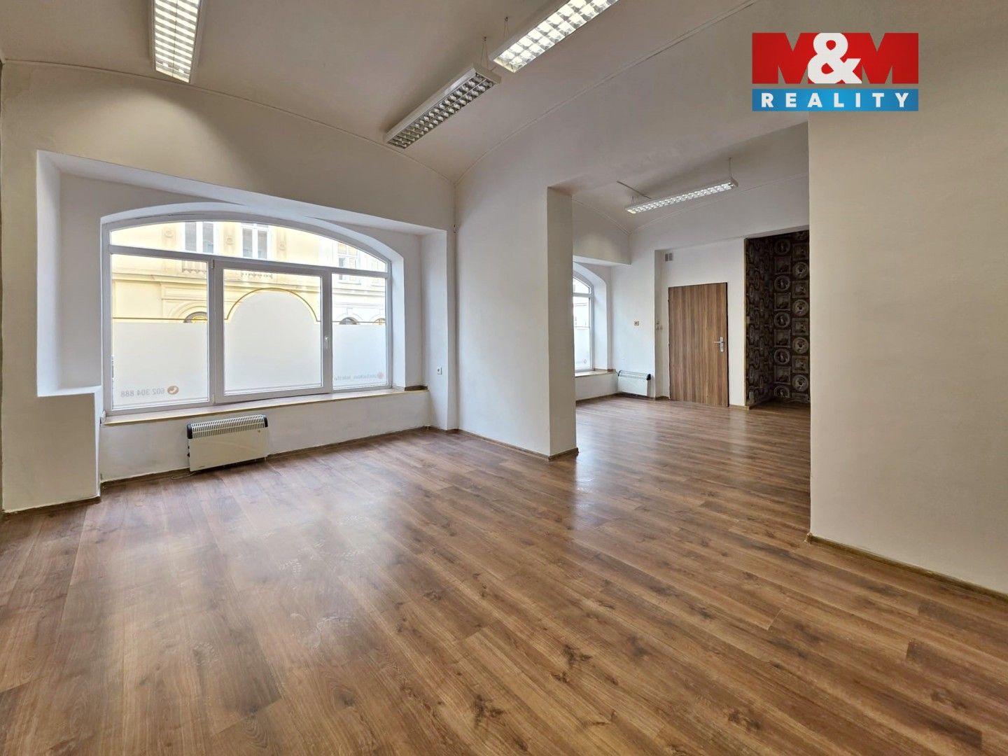 Pronájem obchodní prostory - U nádraží, Teplice, 57 m²