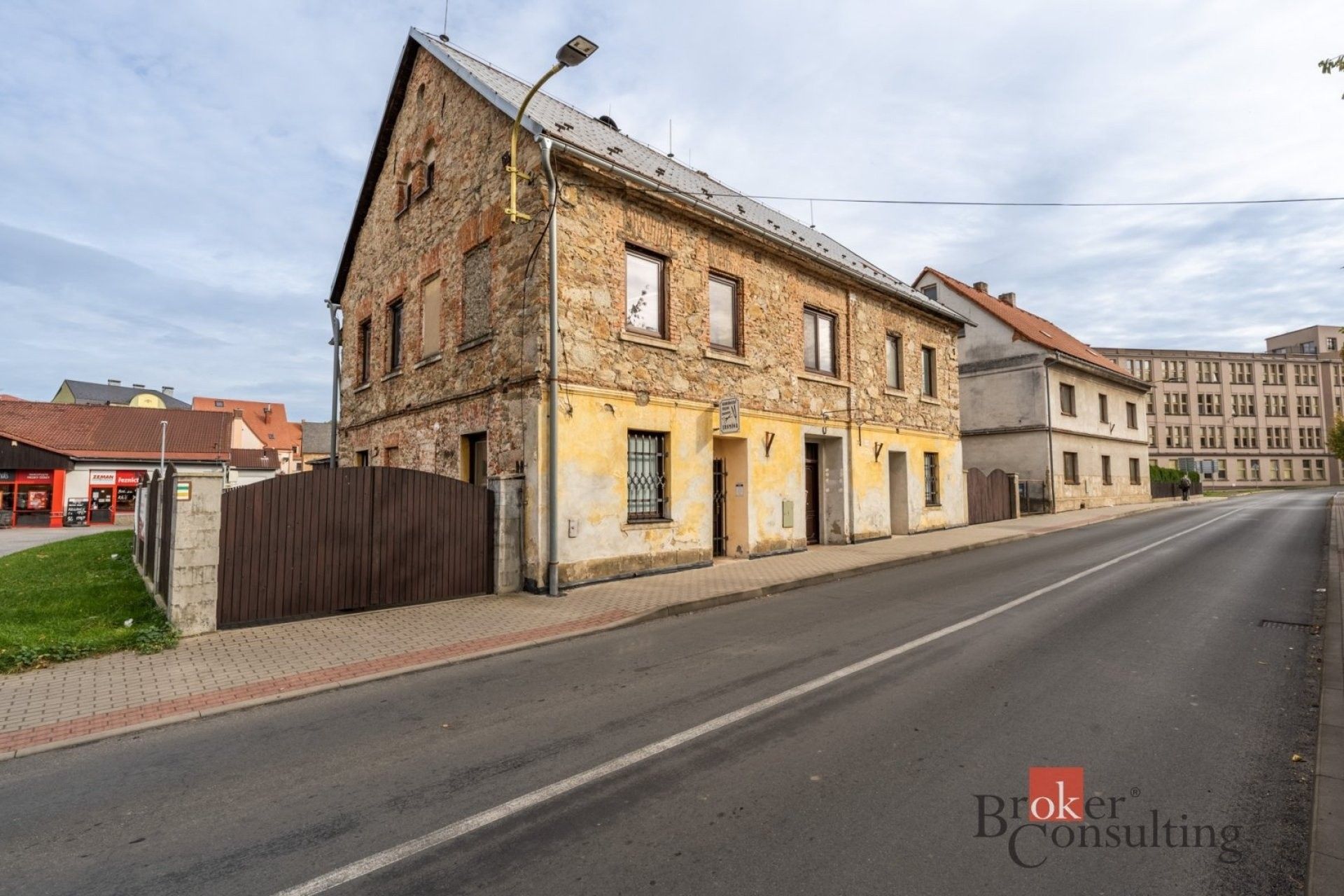 Rodinné domy, Hejnická 498, Frýdlant, 450 m² - 1