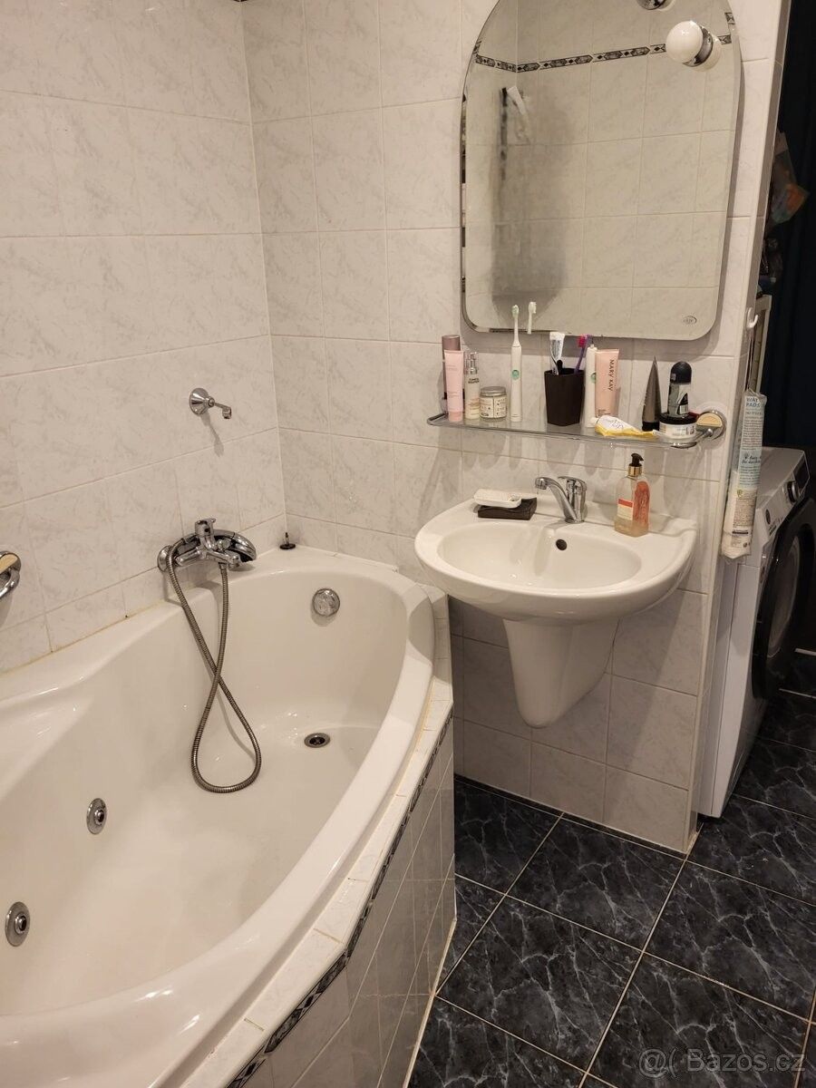 Prodej byt - Zlín, 760 01